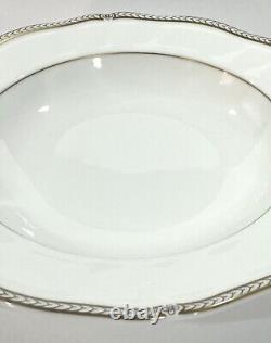 Wedgwood CROWN GOLD Rimmed Soup Bowls 9.2 Set Of 4, Bone China England 1989 New