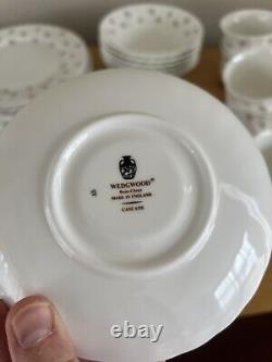 Wedgwood Cascade England 35 Piece Dinner Set Bone China