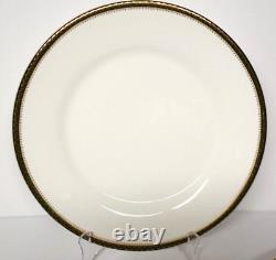 Wedgwood Chester Dinner Plates Green & Gold Bone China England Set of 4