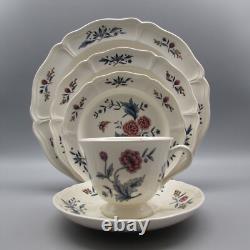 Wedgwood China WILLIAMSBURG POTPOURRI Service for Four 20pc Set