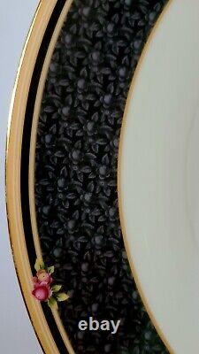 Wedgwood Clio Bone China England Black Rim Soup Plates Set Of 4 / 11 Diameter