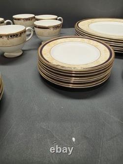 Wedgwood Cornucopia Bone China Dinnerware Set England 1995 Gold Blue 37 Pcs