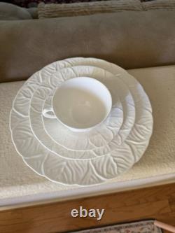 Wedgwood Countryware Bone China White Dinner Set of 4, Made in England