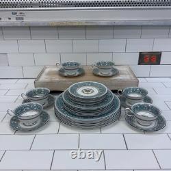 Wedgwood Dinner Set Florentine Turquoise Bone China Dishes, Service For 6 1970s