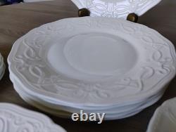 Wedgwood England Dinnerware Set Service for 6 24 Pieces White Plates