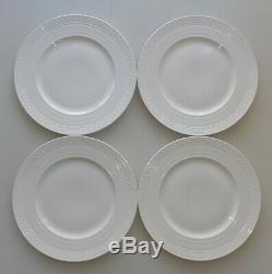 Wedgwood England Intaglio Bone China Dinner Plates Set of 8 New Tag LOT 10.7