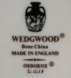 Wedgwood England Osborne R4699 Bone China Salt & Pepper Set