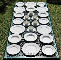 Wedgwood FESTIVITY complete dinner set 30 piece for 6 people Made in England