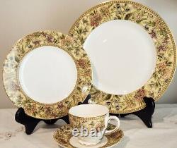 Wedgwood Floral Tapestry 4 Piece Place Setting Made in England Bone China Unused