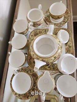 Wedgwood Floral Tapestry 41 Piece Bone China Dinner Set Made in England