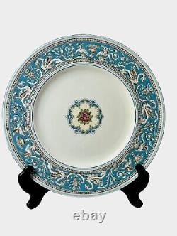 Wedgwood Florentine Turquoise 7 Piece Place Setting Bone China England Vintage