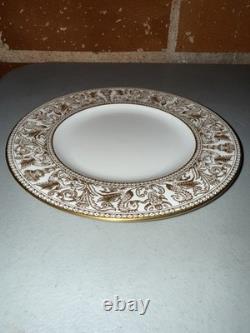 Wedgwood Gold Florentine 8 Salad Plates Bone China England Set of 4