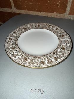 Wedgwood Gold Florentine 8 Salad Plates Bone China England Set of 4