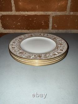 Wedgwood Gold Florentine 8 Salad Plates Bone China England Set of 4
