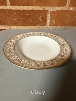 Wedgwood Gold Florentine 8 Soup Bowls Bone China England Set of 2