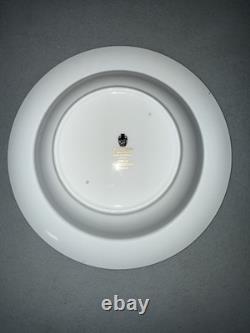 Wedgwood Gold Florentine 8 Soup Bowls Bone China England Set of 2