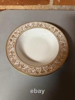 Wedgwood Gold Florentine 8 Soup Bowls Bone China England Set of 4