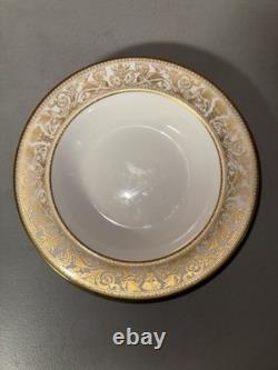 Wedgwood Gold Florentine 8 Soup Bowls Bone China England Set of 4