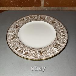 Wedgwood Gold Florentine Dinner Plates 11 Bone China England Set of 4