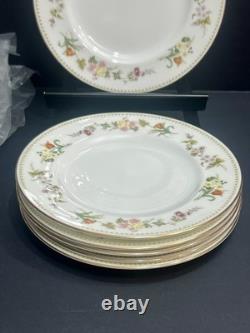 Wedgwood Mirabelle Bone China 12pc Set Gold Trim In Factory Sleeves Mint England