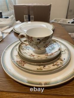 Wedgwood Oberon Bone China Five Pc Place Setting For Six /30 Pcs