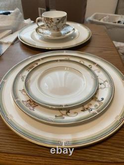Wedgwood Oberon Bone China Five Pc Place Setting For Six /30 Pcs