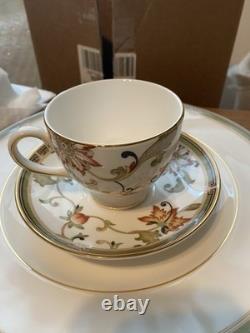 Wedgwood Oberon Bone China Five Pc Place Setting For Six /30 Pcs