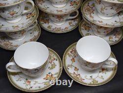 Wedgwood Oberon Leigh Shape Footed Tea Cup & Saucer Bone China England Set of 11