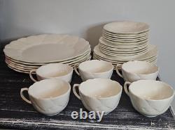 Wedgwood Oceanside Pattern 30 Piece (6 Place Settings) Dinner Set Never Used
