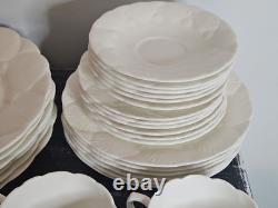 Wedgwood Oceanside Pattern 30 Piece (6 Place Settings) Dinner Set Never Used