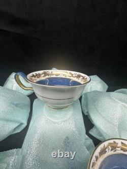 Wedgwood Powder Blue Whitehall bone china 51 pieces W3993 England