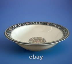 Wedgwood Runnymede 6-Pc Place Setting Bone China England 4 Sets Available Wedgwood Runnymede 6-Pc Place Setting Bone China England 4 Sets Available