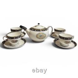 Wedgwood Runnymede Blue Teapot 4 Teacups Saucers Set W4472 Bone China England