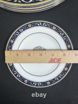 Wedgwood Runnymede Bone China(Set of 4)5 Pc Place Setting1st Quality20 Piece