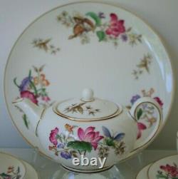 Wedgwood Sandon Set of 16 Floral Butterfly Bee WD4010 Bone China England Teaset