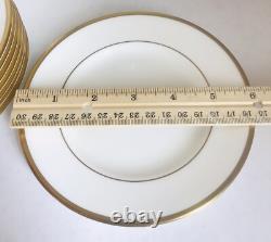 Wedgwood Set Bone China Made In England Cup Saucer Dessert Plate. White Gold