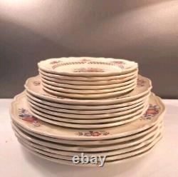 Wedgwood Set Of China 6 Place Settings NM923 Of Etruria Barlaston England