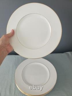 Wedgwood Set of 6 Gloucester Dinner Plates 10 3/4 Gold Rim Bone China Excellent