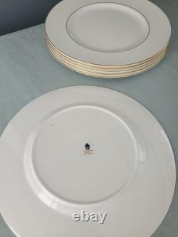 Wedgwood Set of 6 Gloucester Dinner Plates 10 3/4 Gold Rim Bone China Excellent
