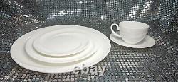 Wedgwood Solar China 5 Piece Place Setting Shape 225 Bone China Made In England