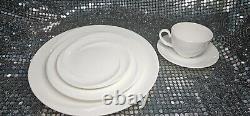 Wedgwood Solar China 5 Piece Place Setting Shape 225 Bone China Made In England