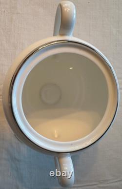 Wedgwood Sterling Bone China 4 Cup & Saucer Sets + Sugar Creamer NWT England