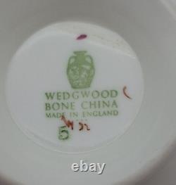 Wedgwood Swinburne Ruby Footed Teacups And Saucers Set Of 4 Bone China England