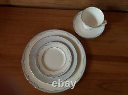 Wedgwood Venice Fine China Set, 6-5 Piece Place Settings, 6 Piece Hostess Set