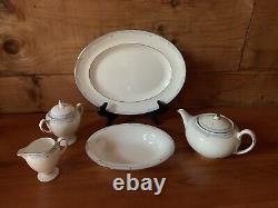 Wedgwood Venice Fine China Set, 6-5 Piece Place Settings, 6 Piece Hostess Set