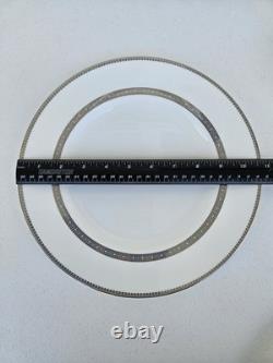 Wedgwood Vera Wang China Lace Gold 5-Piece Place Setting New