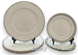 Wedgwood Vera Wang GROSGAIN Fine Bone China England 4 Dinner 4 Salad Excellent