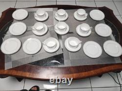 Wedgwood Vera Wang Grosgrain Bone China 24 Pc Set 8 Cups Saucers 8 Salad Plates