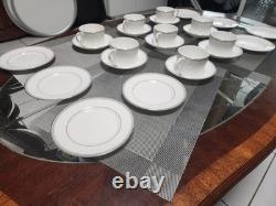 Wedgwood Vera Wang Grosgrain Bone China 24 Pc Set 8 Cups Saucers 8 Salad Plates