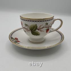 Wedgwood Wild Strawberry Archive Cup Saucers Set Of 2 Pair Bone China England